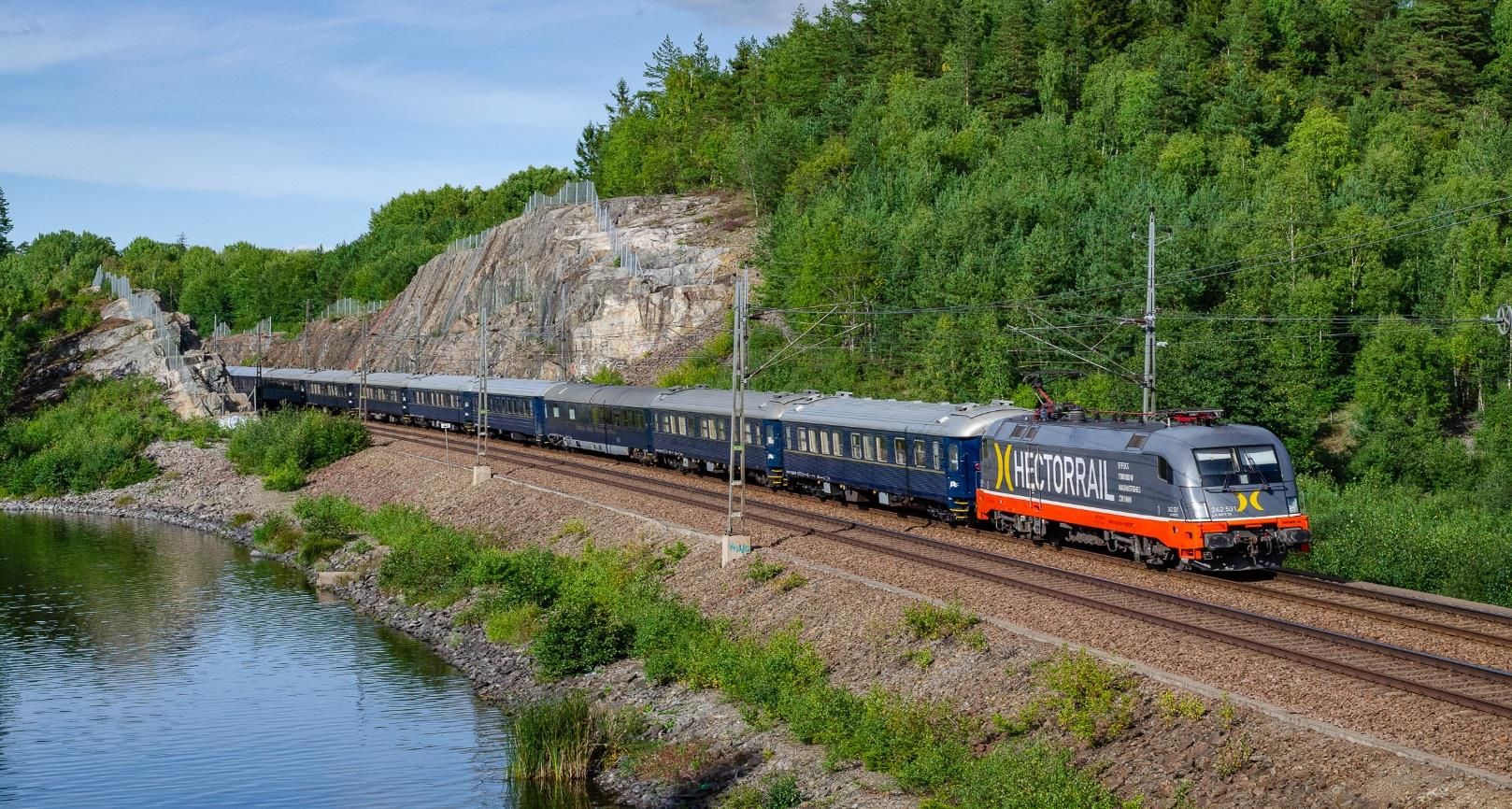 Passenger rail service