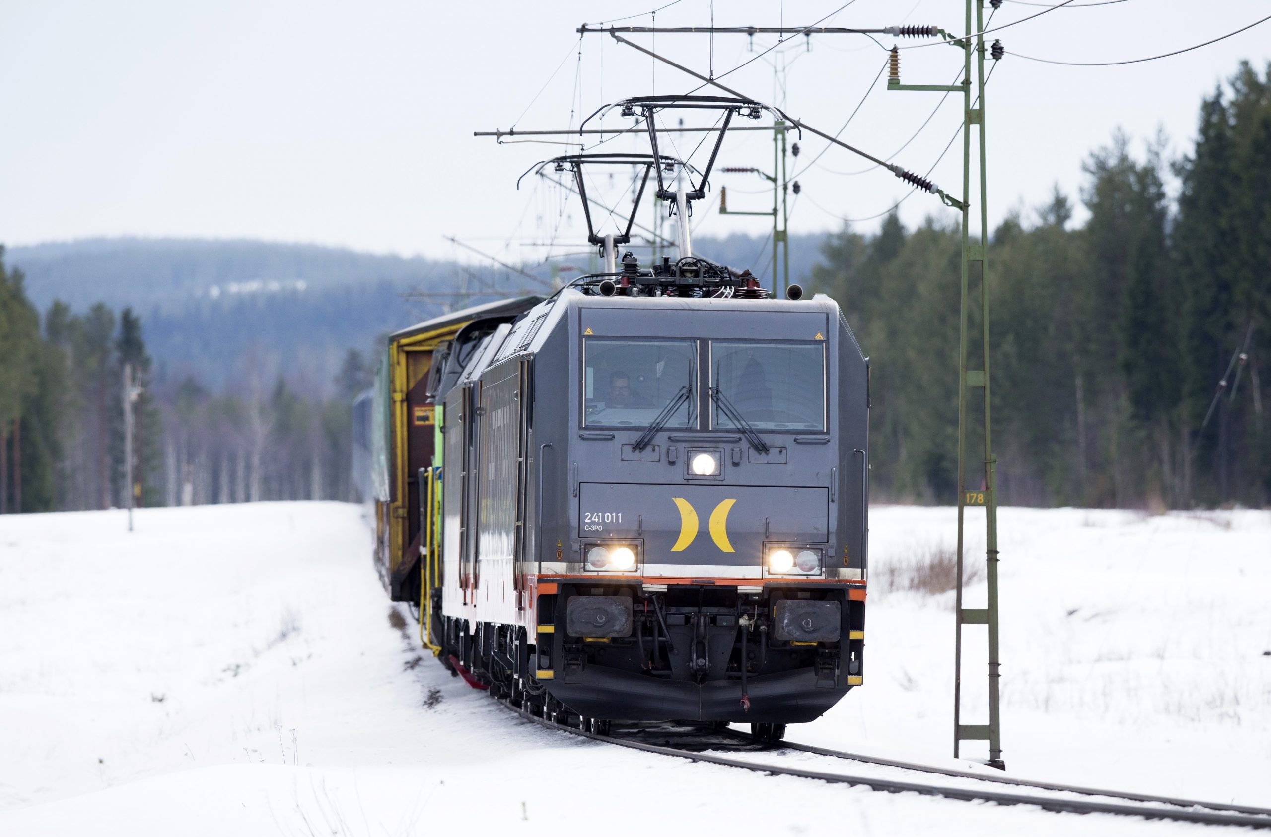 Hector Rail Train Corridor